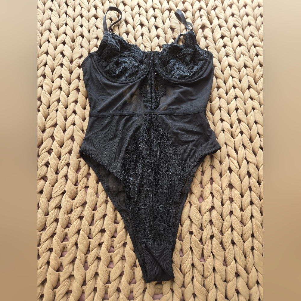 Source Unknown Black Lace Bodysuit